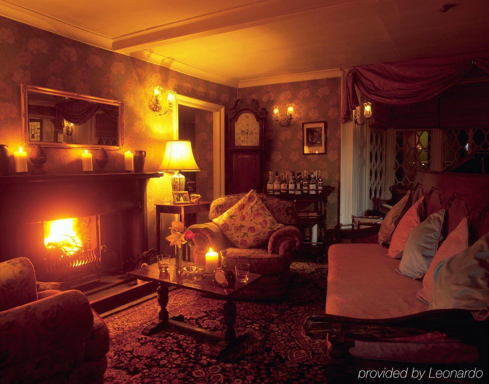 Roman Camp Country House Hotel 칼란더 내부 사진